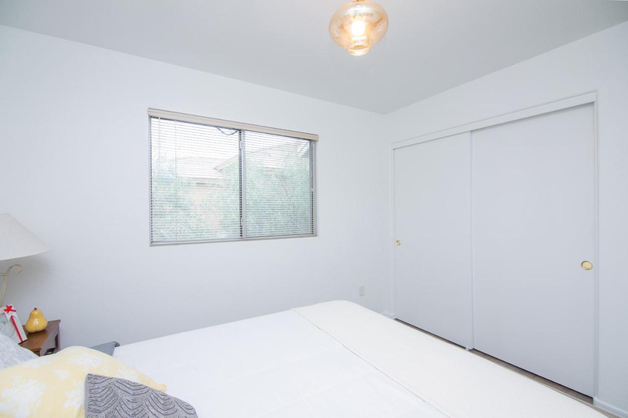 Stylish Home Phoenix - Low Rates Now! Exterior foto